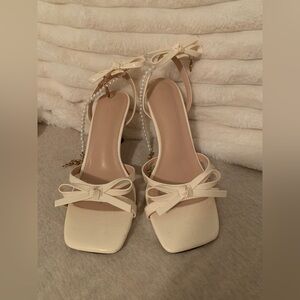 Pearl detail heels size 8
